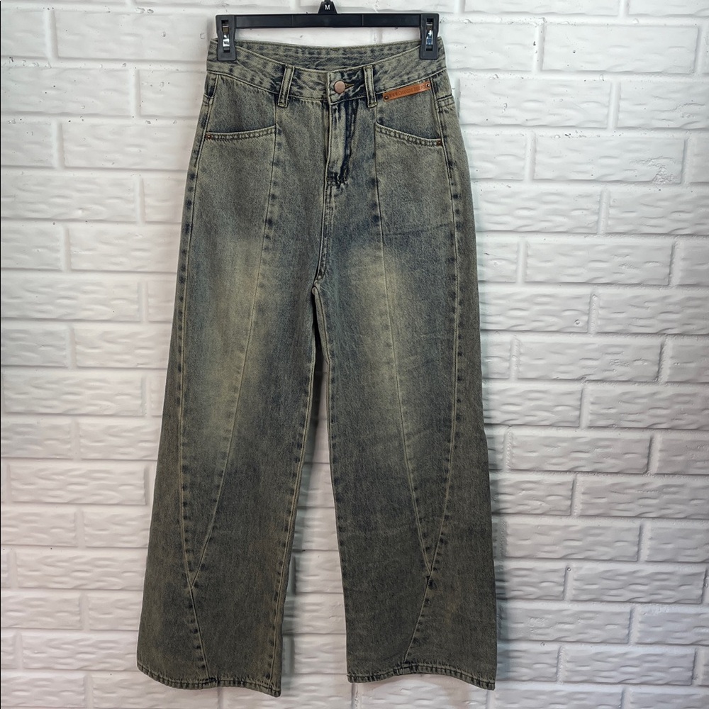 FASHION JEANS HIGH RISE WIDE LEG DISTRESS WASH CHINESE LUXURY SIZE SMALL
